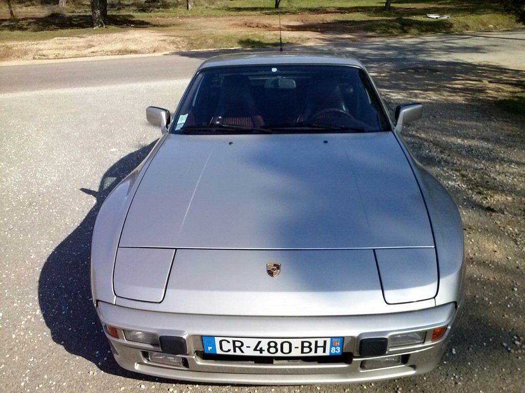 porsche 944.jpg