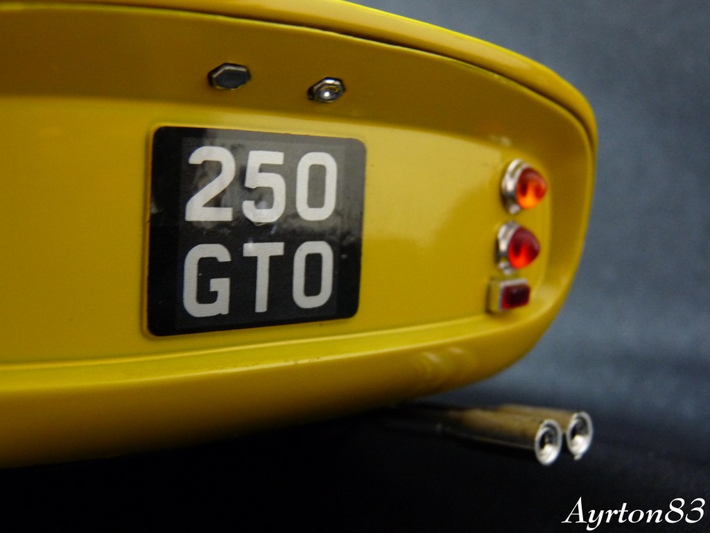 250 gto jaune.jpg