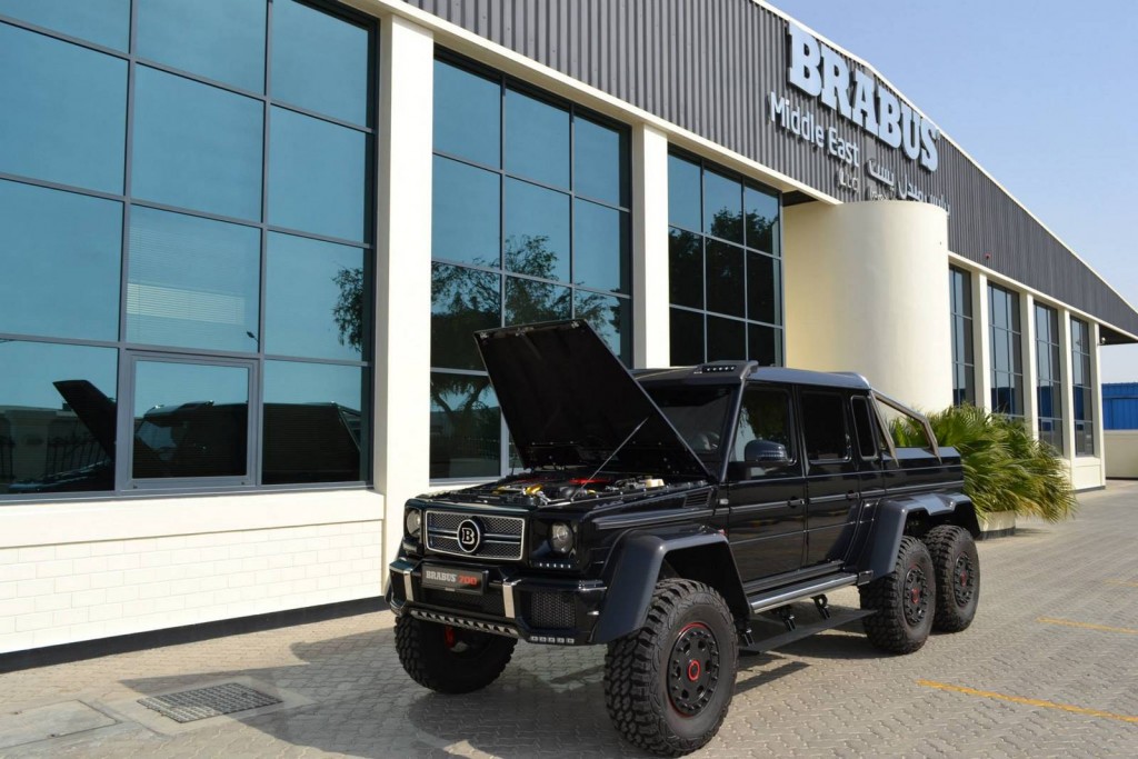 Brabus-700-5.jpg