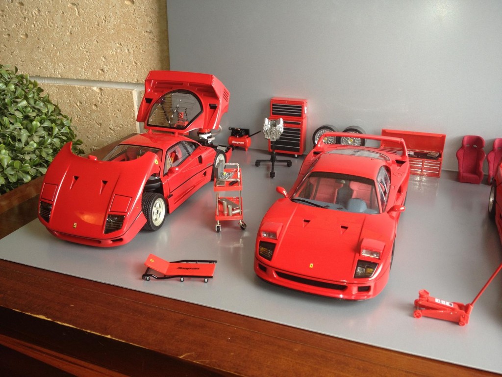 DIORAMA F40 2.JPG